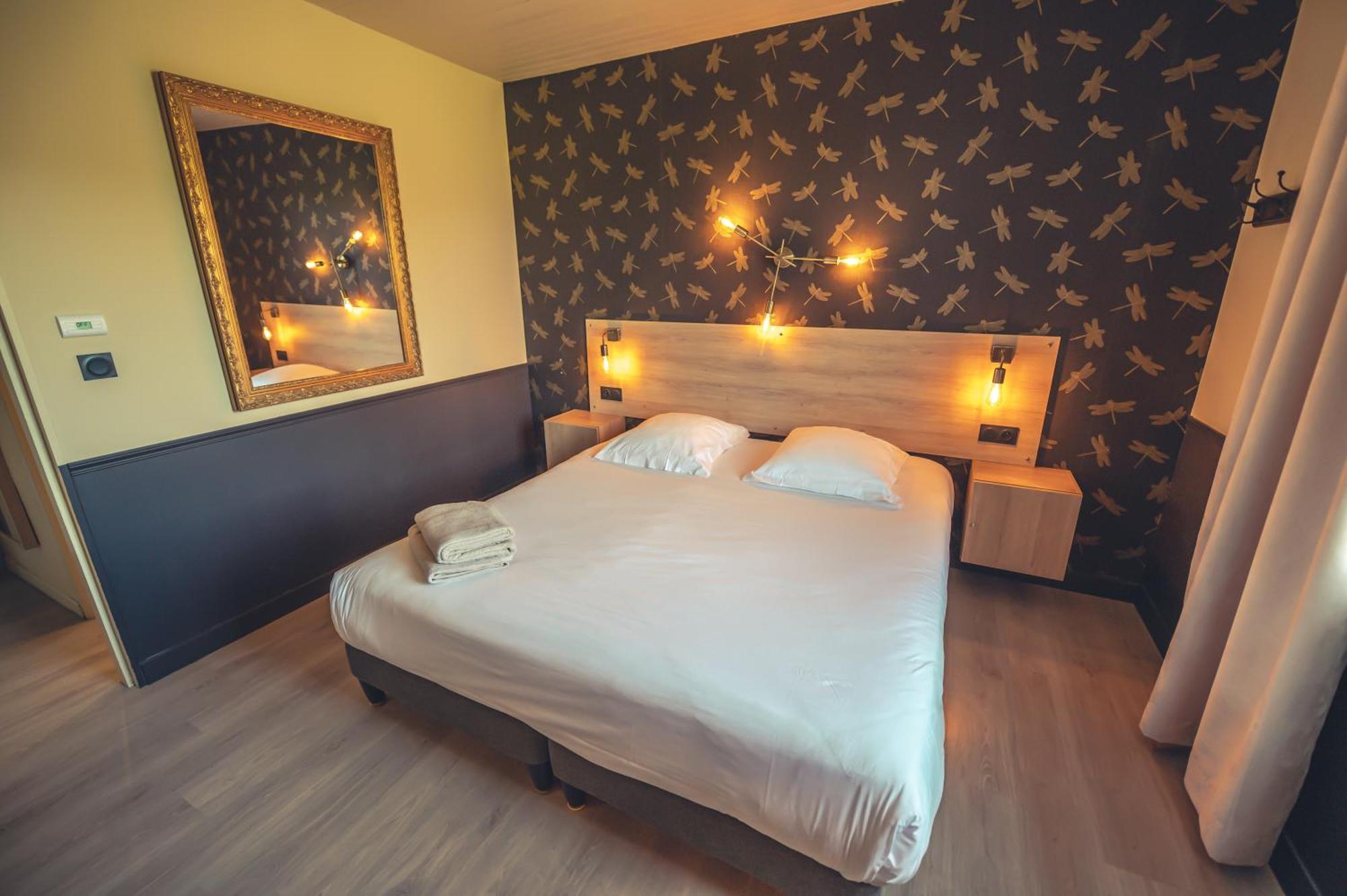 Logis Hotel Restaurant Le Plantevin Propiac Dış mekan fotoğraf