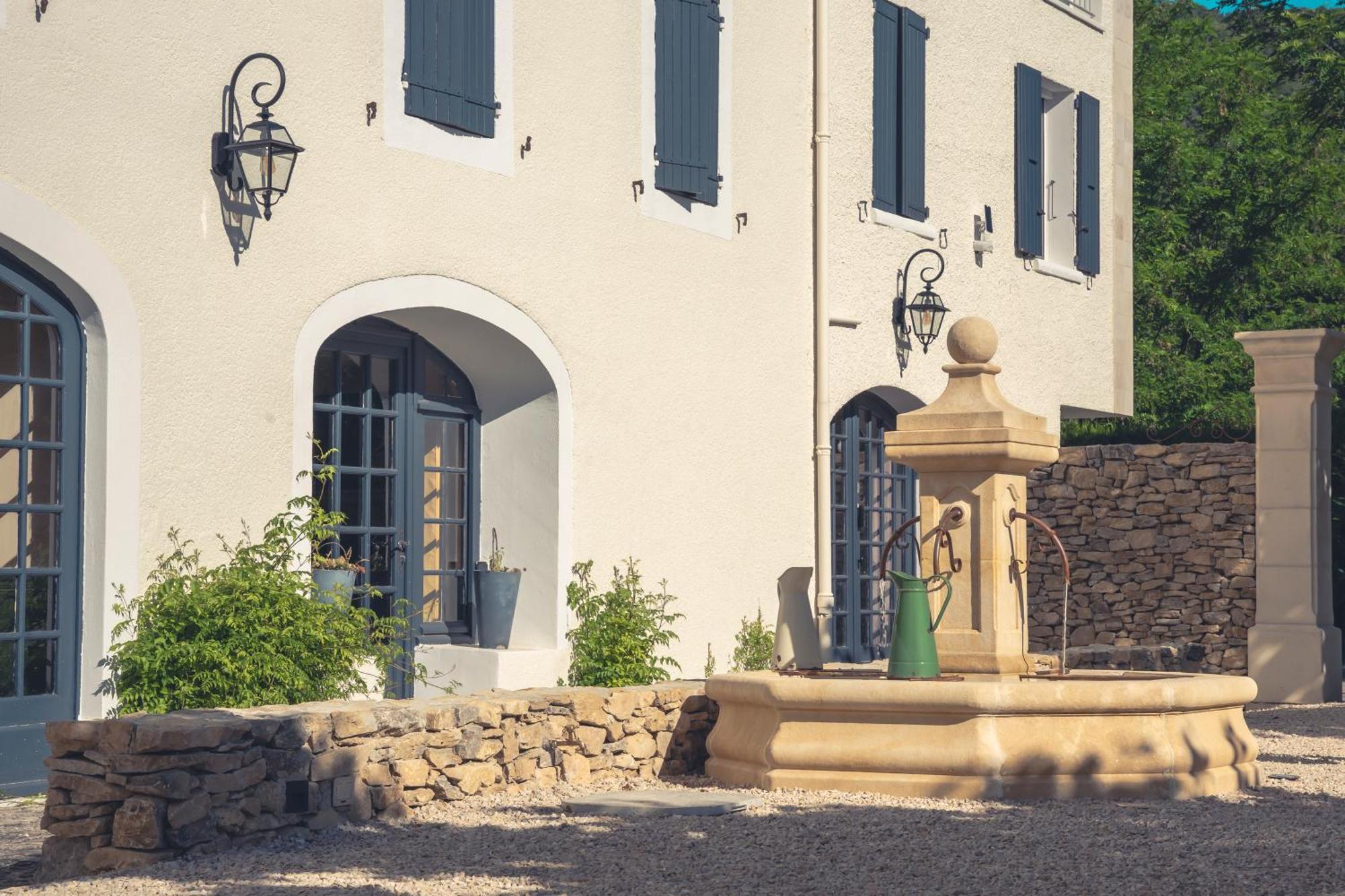 Logis Hotel Restaurant Le Plantevin Propiac Dış mekan fotoğraf