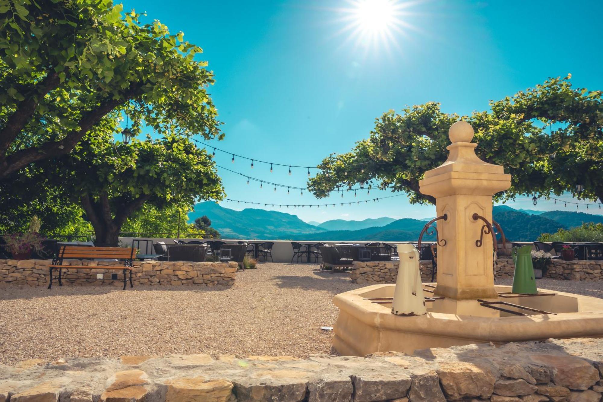 Logis Hotel Restaurant Le Plantevin Propiac Dış mekan fotoğraf